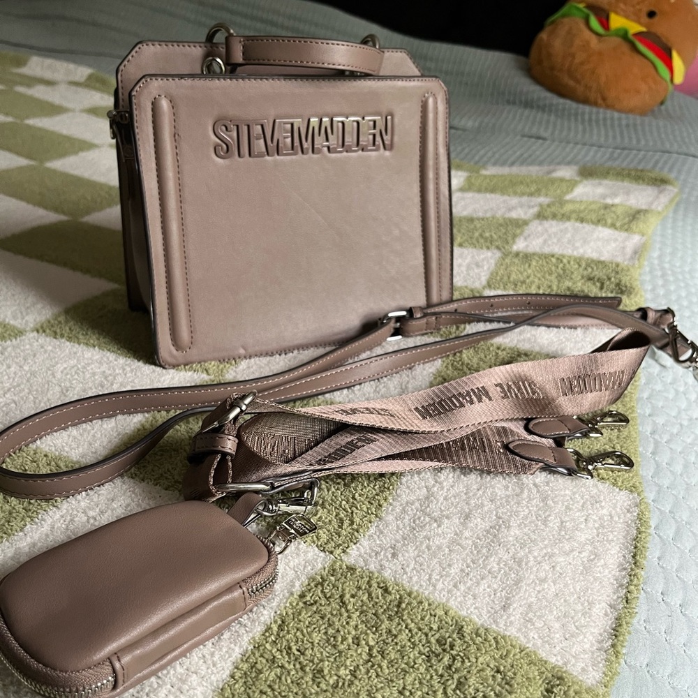Steve Madden Bevelyn Bag